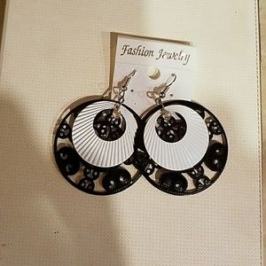 Black and White Hook Dangle Earrings