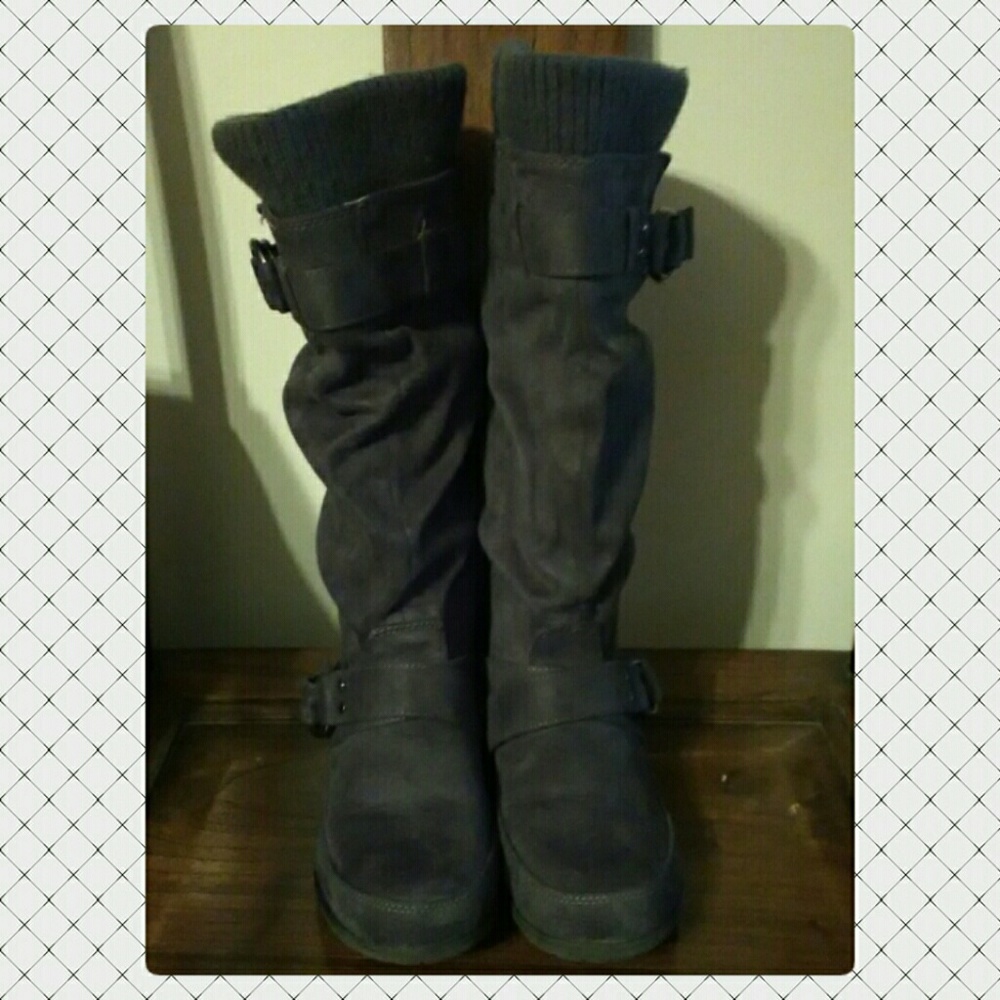 Gray boots