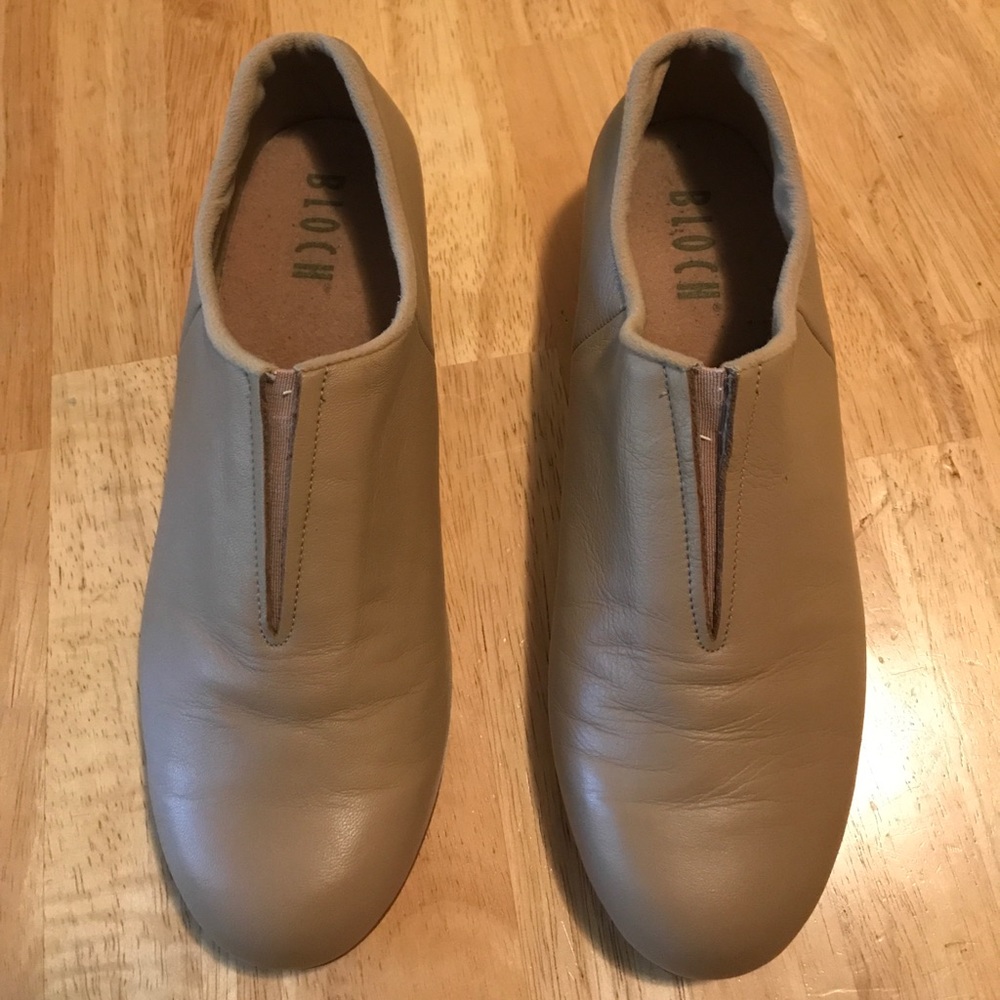 Bloch split sole tap shoes
