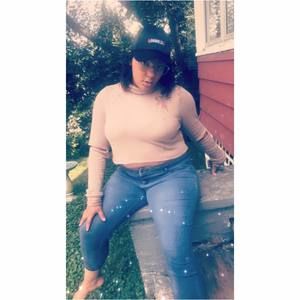 Meet your Posher, Brittany