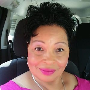 Meet your Posher, Minnie