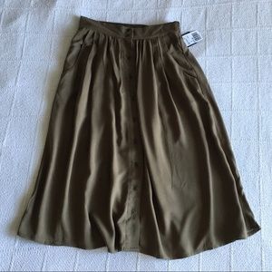 Forever 21 Olive Midi Skirt