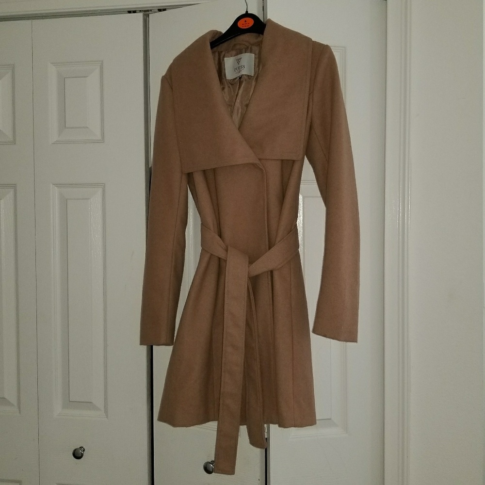 **1hr FLASH SALE** Guess Trench Coat