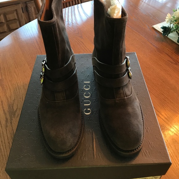 AUTHENTIC GUCCI women’s boots! - Picture 2 of 8