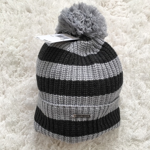 MICHAEL KORS HAT - Picture 1 of 3
