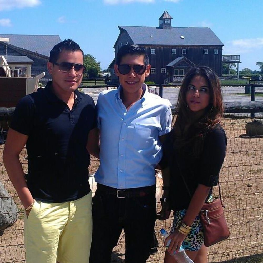 Meet your Posher, Luis