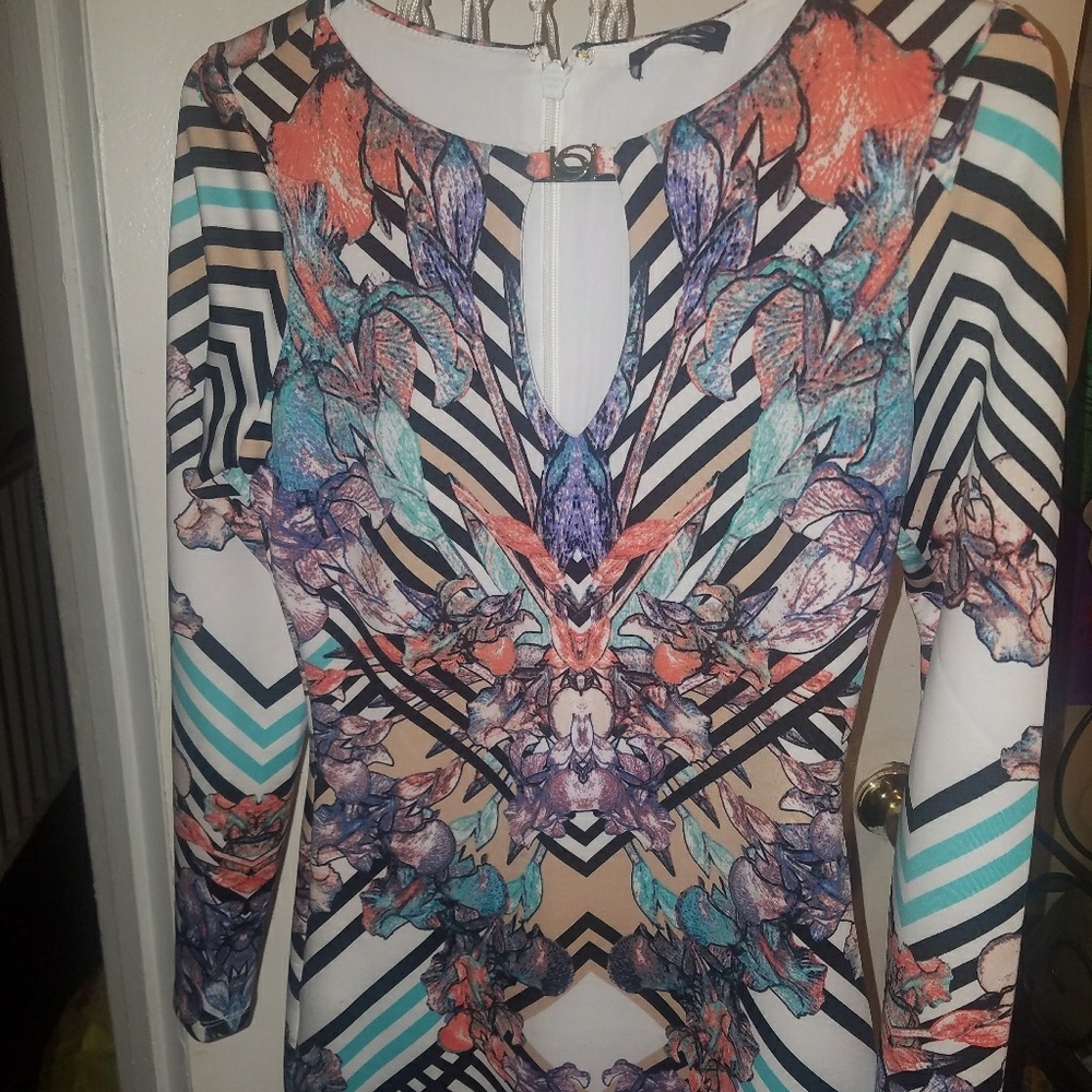 Bebe dress