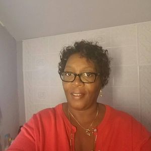 Meet your Posher, Deborah