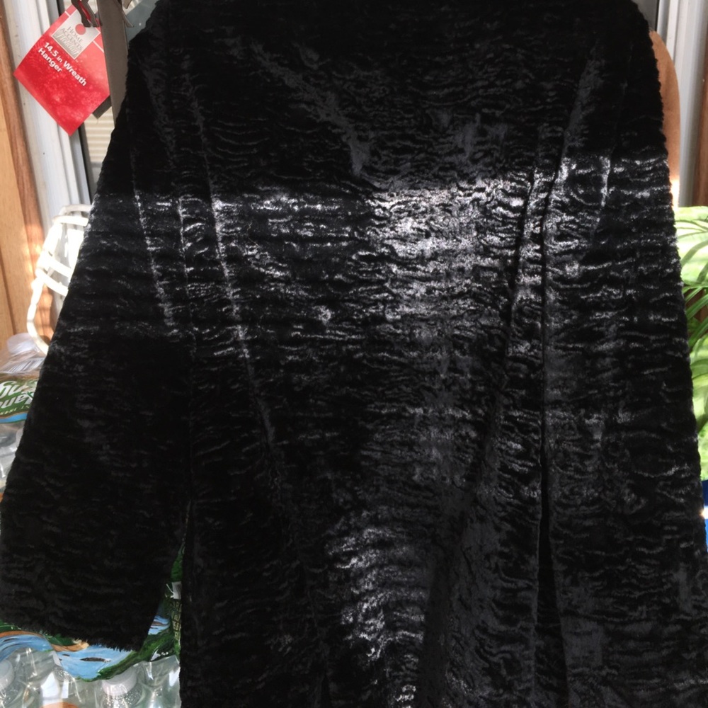 Jacket - Picture 2 of 5