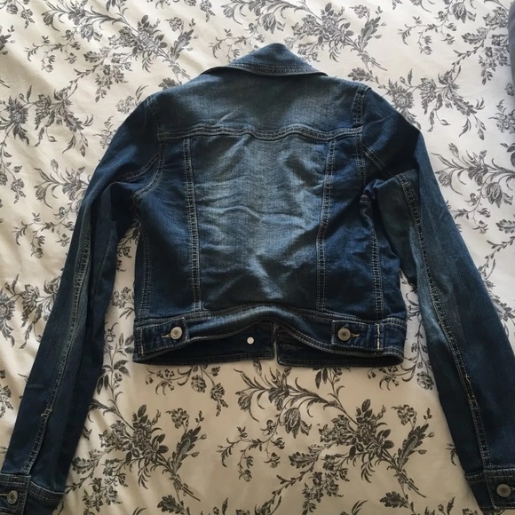 Jean Jacket - Picture 2 of 3