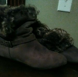 Bongo Grey faux fur luxe lined booties