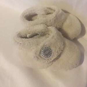 Baby UGG
