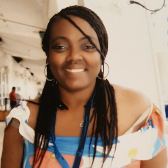 Meet your Posher, Jacqueline - Picture 1 of 1