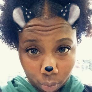 Meet your Posher, Monelle