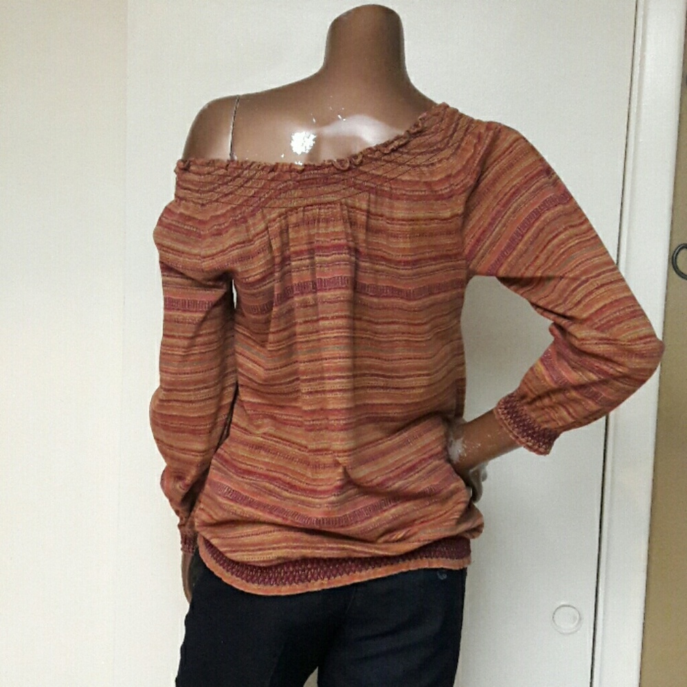 Boho Style Lauren Jean Co.Top - Picture 3 of 4