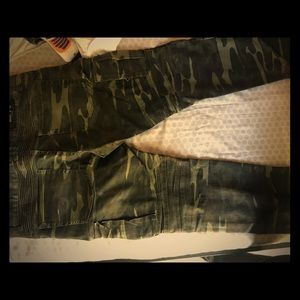Men’s Camo Print Jeans