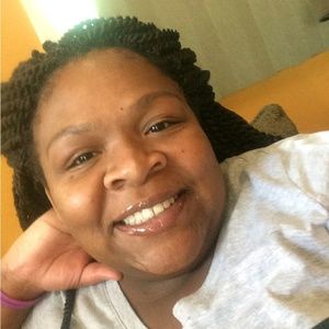 Meet your Posher, Annette