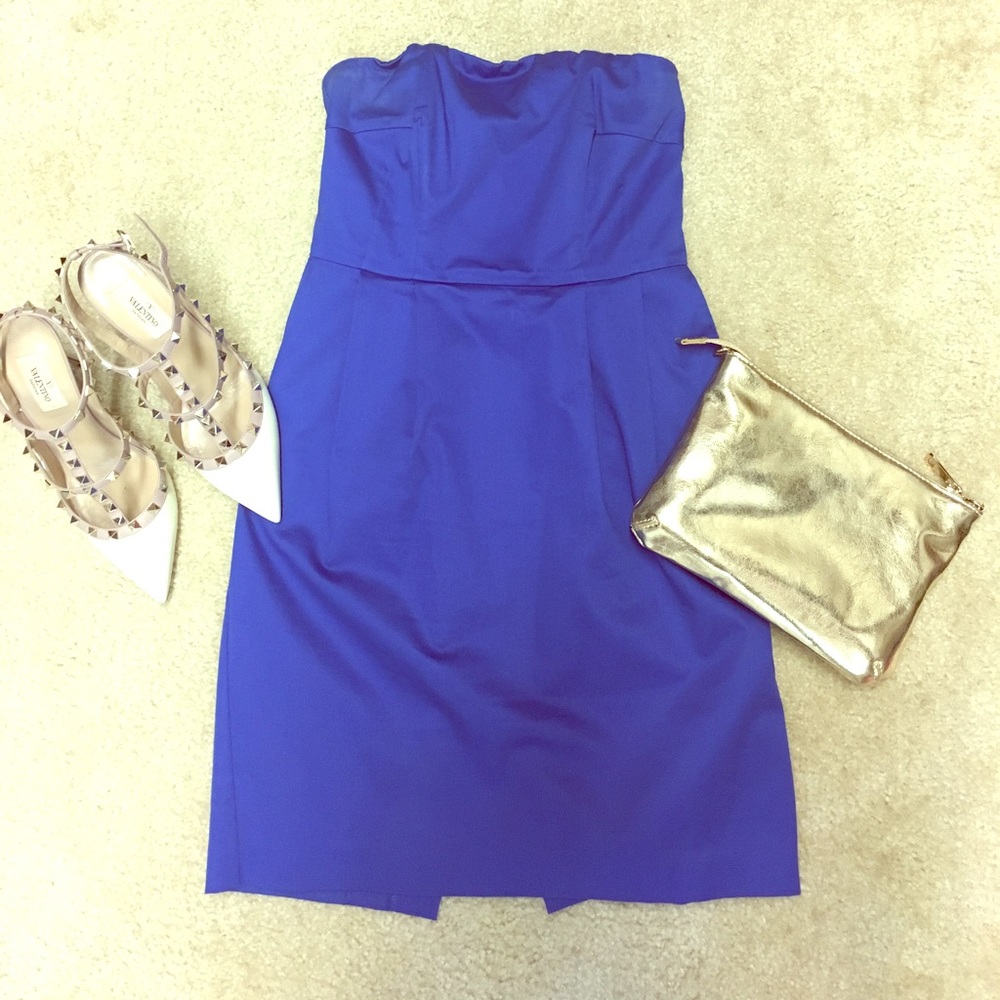 Blue tube top dress with POCKETS 💙