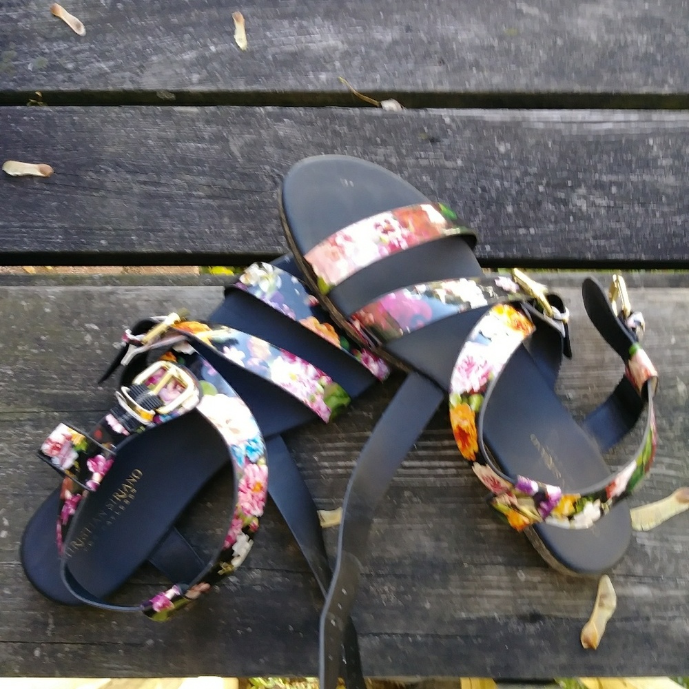 Cute flower sandals