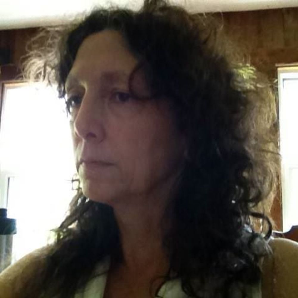 Meet your Posher, Amelia