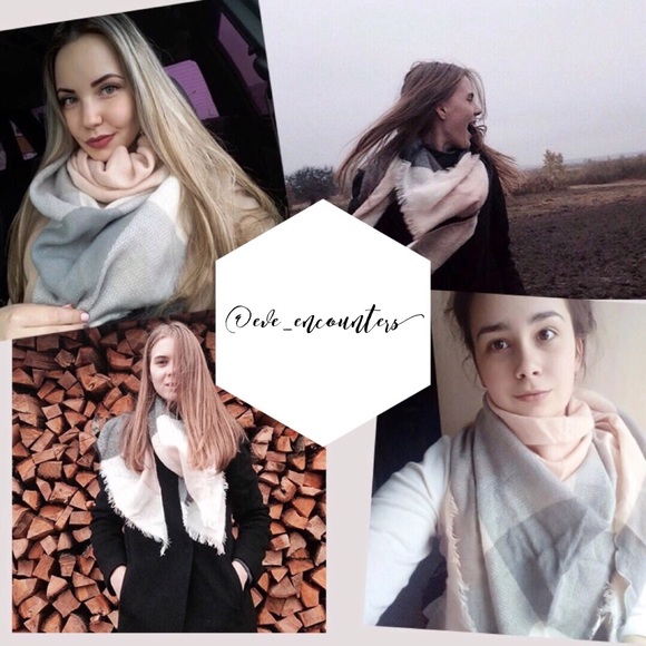 | BLUSH SOFT PLAID SCARF | - Picture 3 of 4