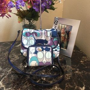 Coach cross body with wallet Coach cross body with wallet