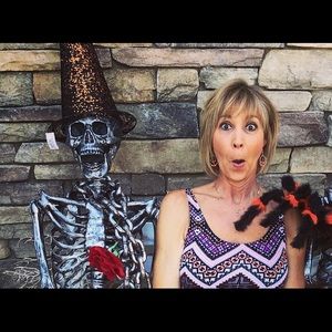 Meet your Posher, Julie