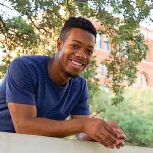 Meet your Posher, Deon