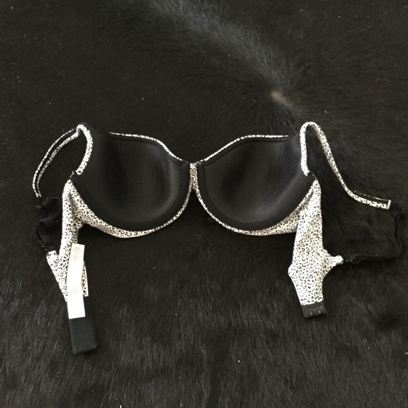 Victoria's Secret bra - Picture 2 of 3