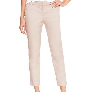 Slim city’s khaki pants