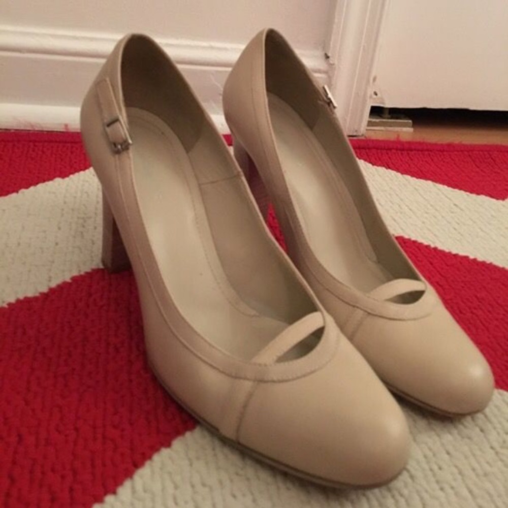 Banana Republic Dress shoes