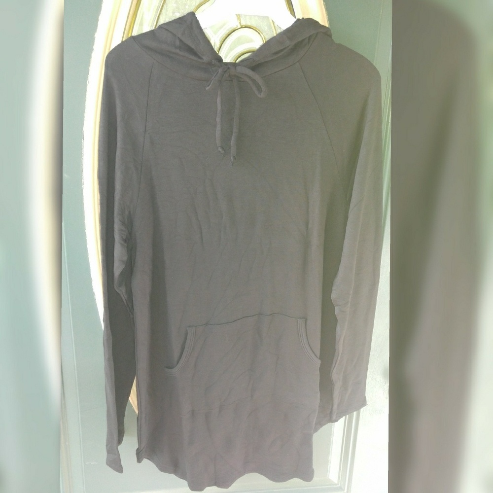 Black hooded top - Picture 4 of 8