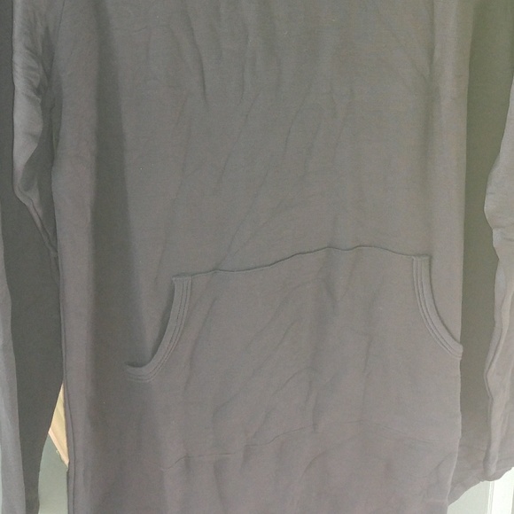 Black hooded top - Picture 6 of 8