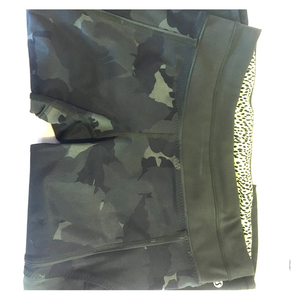 Camo and mesh leggings