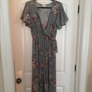 Ladies’/Juniors boutique dress