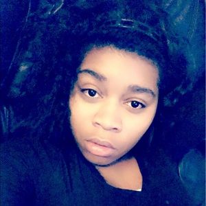 Meet your Posher, Raven