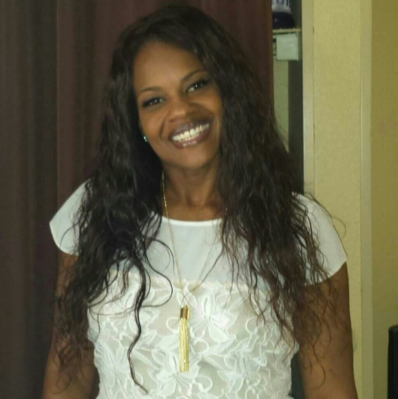 Hi, I'm @daintybae - Picture 2 of 8