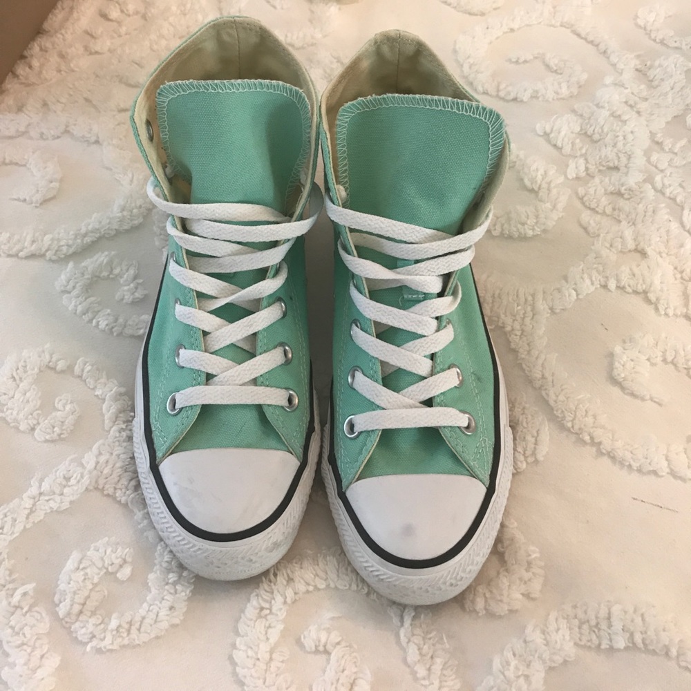 Tiffany blue converse