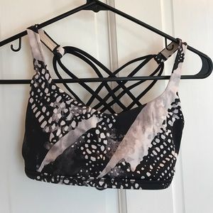 Lululemon Size 4 Sports Bra