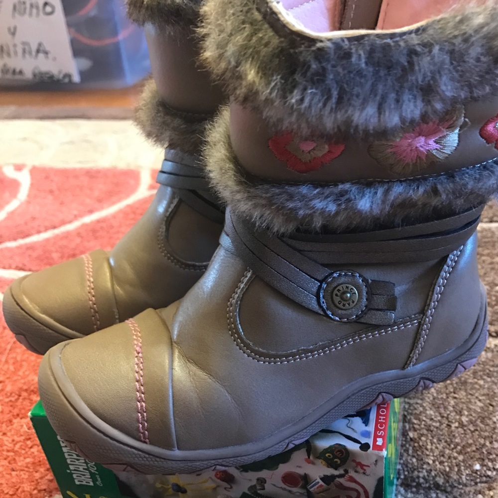 Girls/Toddler warm faux fur boots