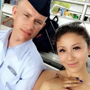 Meet your Posher, Leya