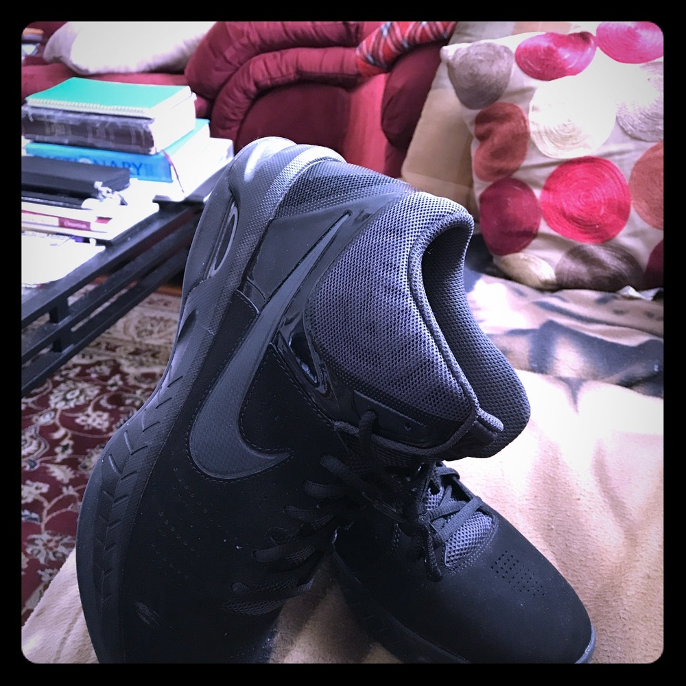 Nike low. Out the box haven't been worn