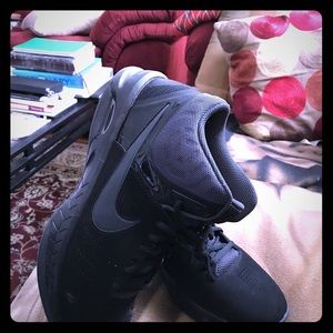 Nike low. Out the box haven't been worn