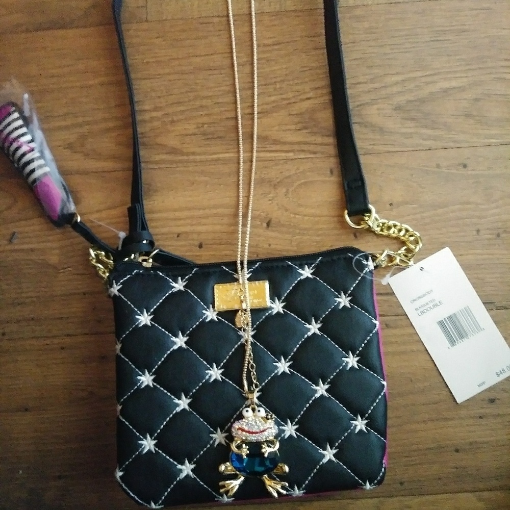 Betsey Johnson NWT shoulder bag black and pink