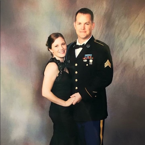 Meet your Posher, Casey - Picture 2 of 16