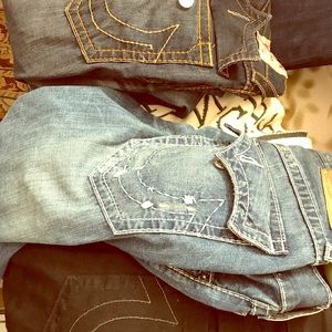 Tru religions 3 color scheme- straight leg