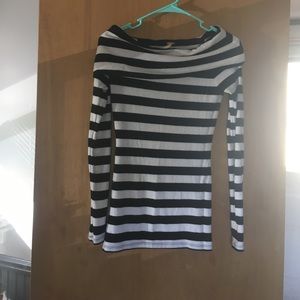 Off the shoulder long sleeve