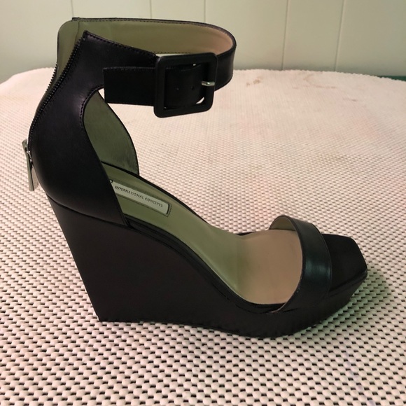 INC International Concept Sandal Wedge - Picture 2 of 6