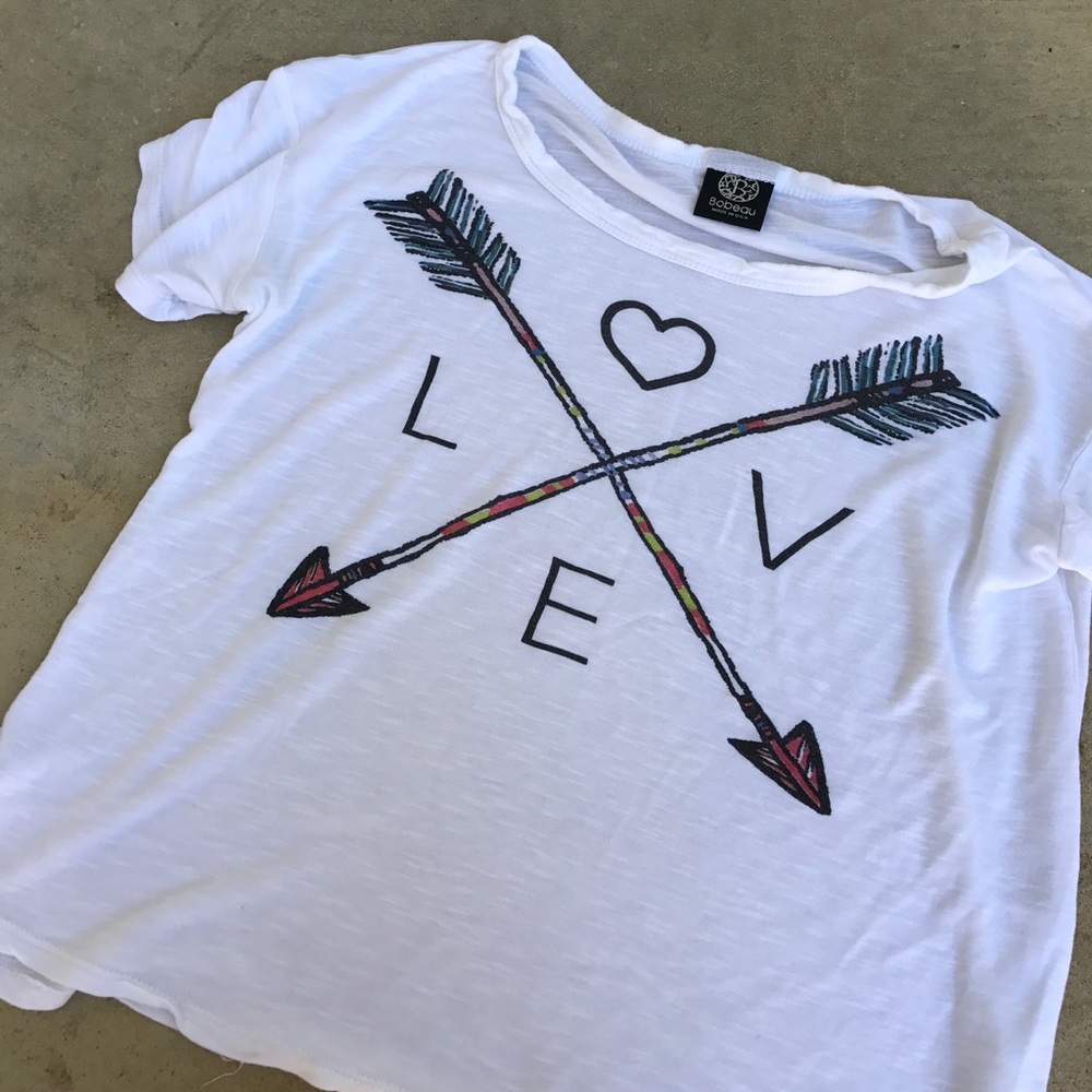 Bobeau Short Sleeve White Graphic Tee NWOT