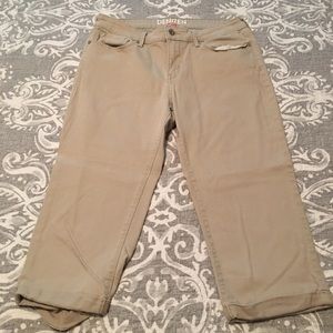 Levi crop Khaki